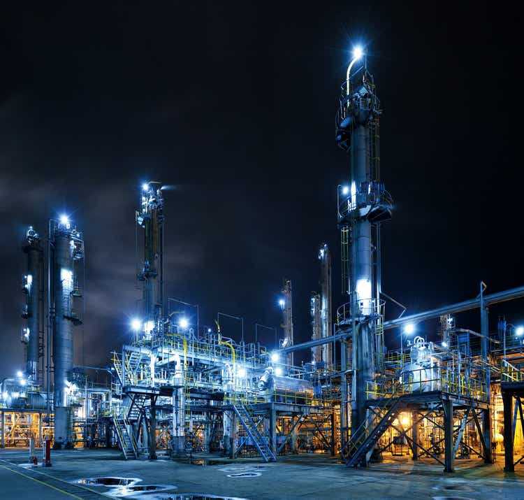 Oil Refinery
