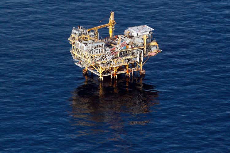 Coast Guard Attempts Burning Off Oil Leaking From Sunken Rig