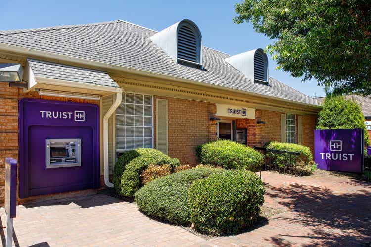 Truist Branch Bank, Waynesville, NC