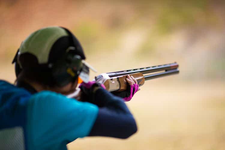 Sport clay skeet shooter
