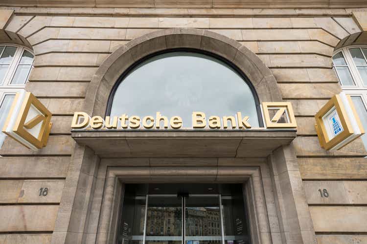 Филиал Deutsche Bank AG во Франкфурте, Германия