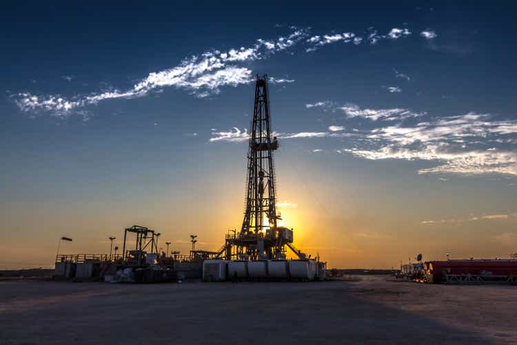нефтяная вышка