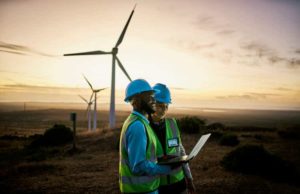 NextEra Energy (NEE) инвестирует в различные сферы бизнеса