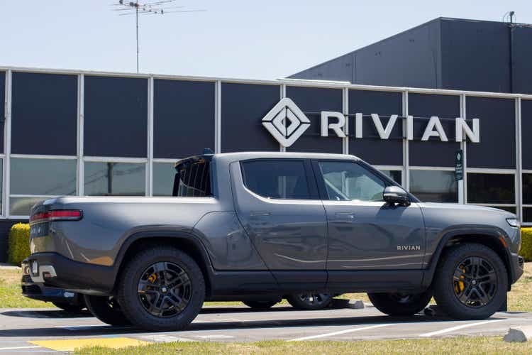 Электрический пикап Rivian