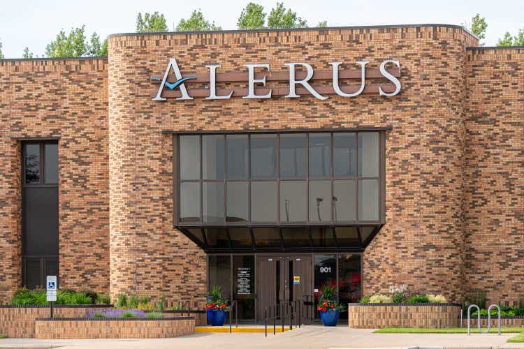 Внешний вид Alerus Bank и логотип торговой марки