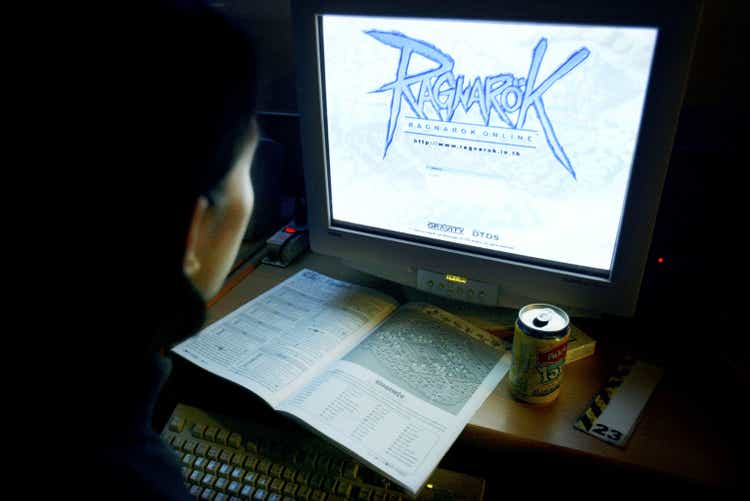 Правительство Таиланда вводит комендантский час в компьютерной игре Ragnarok Online
