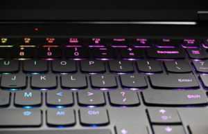 Lenovo (LNVGY): обзор деятельности компании и её акций