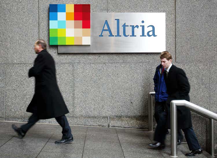 Philip Morris меняет название на Altria
